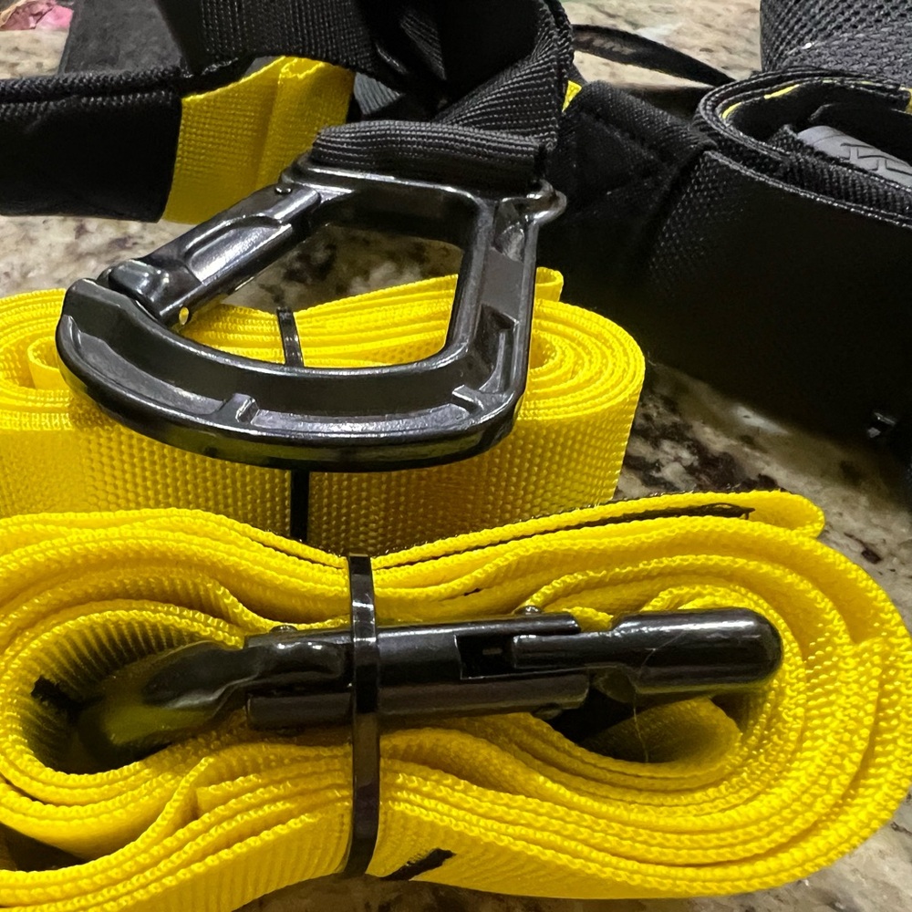 Exercise Equipment] full body home resistance training kit.